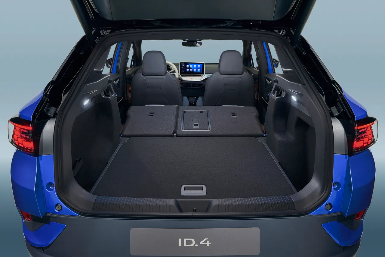 Volkswagen ID.4, інтер'єр 14